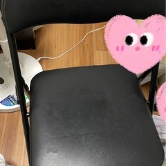 折りたたみ椅子の画像