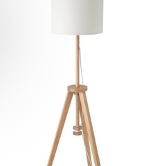 IKEA フロアランプ　ラウテルスの画像