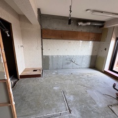 土日の空いてる日のみお手伝いします！