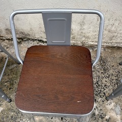 美品‼️1脚¥7,800‼️北米スタイルカウンターツールダイニングキッチン椅子腰掛けスチールデザインチェアスチールバーカウンターチェアバーテェア🍉プロフ必読 の画像