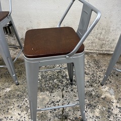 美品‼️1脚¥7,800‼️北米スタイルカウンターツールダイニングキッチン椅子腰掛けスチールデザインチェアスチールバーカウンターチェアバーテェア🍉プロフ必読 の画像