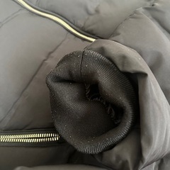 ZARA セミロング丈ダウンジャケット　XLサイズ　フード付の画像