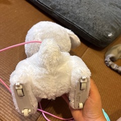踊る犬のおもちゃの画像
