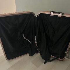 あげます　スーツケースの画像