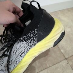 WORKMAN ランニングシューズ スニーカー 23.5cmの画像