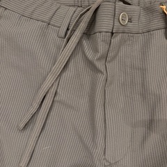 【処分間近】新品　無印良品　ノータックパンツ L チャコールグレーの画像