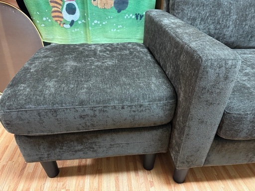 ソファー　オットマン付き　ほぼ新品