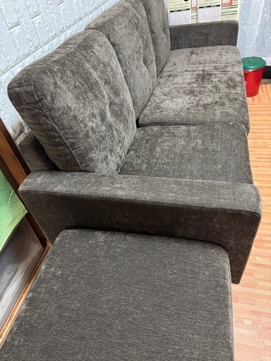 ソファー　オットマン付き　ほぼ新品