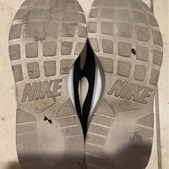 NIKE タンジュン　スニーカー　ブラック 24㎝　の画像