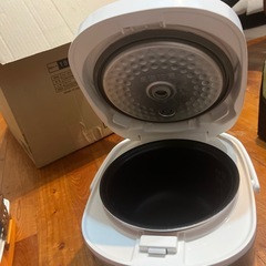 炊飯器の画像