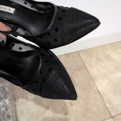 DIANA パンプス ブラック メッシュドット柄 23.5cmの画像