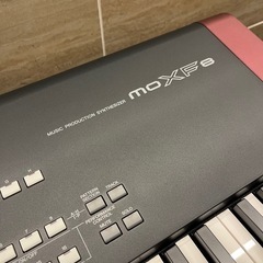 YAMAHA MOXF8 シンセサイザーの画像