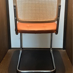ラタンチェアの画像