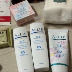 使用期限切れ　コスメ、スキンケア等　まとめ売りの画像