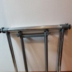 ハンガーラックの画像