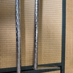 大型トラックステンレス旗棒ウロコ柄でこデコトラの画像