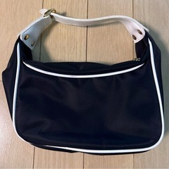 ハナイユキコ　ハンドバッグの画像