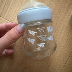 NUK 哺乳瓶　ガラスの画像