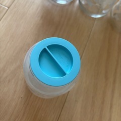 NUK 哺乳瓶の画像