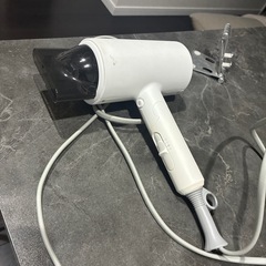 折りたたみドライヤーの画像