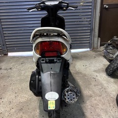 HONDA DIO ZX 】大人気 2スト　ホワイト　エナメルシート新品製作の画像