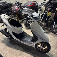 HONDA DIO ZX 】大人気 2スト　ホワイト　エナメルシート新品製作の画像