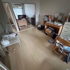 電動ベッドなど　家の中身まとめての画像