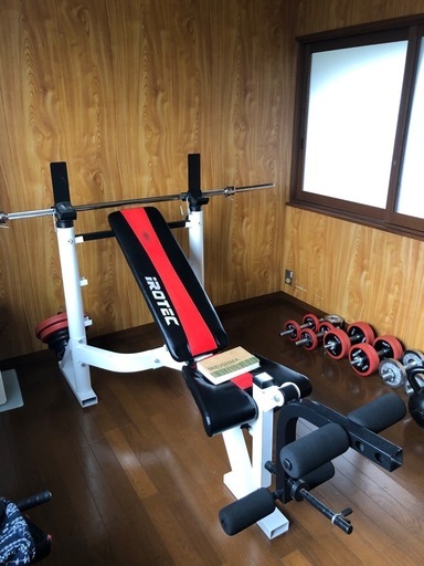 ベンチプレス、懸垂機、ワンダーコア、EZバー