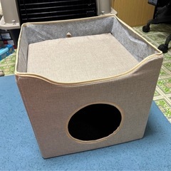 猫ハウスの画像