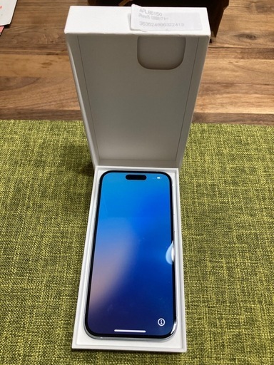 商談中iPhone15 ,blue,128GB