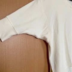 FILA Vネック ニット カットソー五分袖レディース Mサイズ 春夏秋 Tシャツ 半袖ニット カットソー ニットの画像