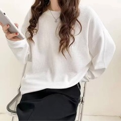 【未使用】ラウンドネック カットソー レディース ワッフルトレーナー 長袖 ロングtシャツ ロンTゆったり カットソー 薄手 白 春秋冬の画像