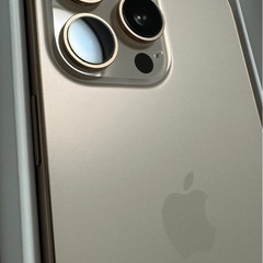 iPhone16 ProMax 256GB でデザートチタニウムの画像