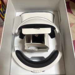 Lenovo スタンドアローンVRヘッドセットの画像