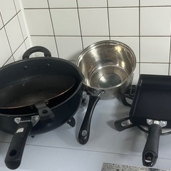 食器 フライパン等 未使用多めの画像