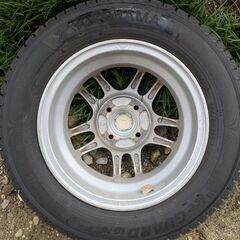 値下げ！スタットレスタイヤ ホイール付き4本の画像