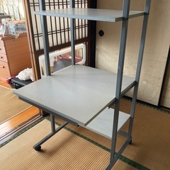 パソコンラックの画像