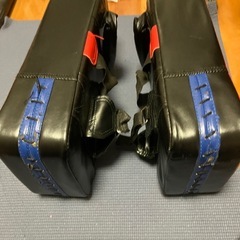 adidas トレーニンググローブ　10oz 一般男性向け   ミット付きの画像