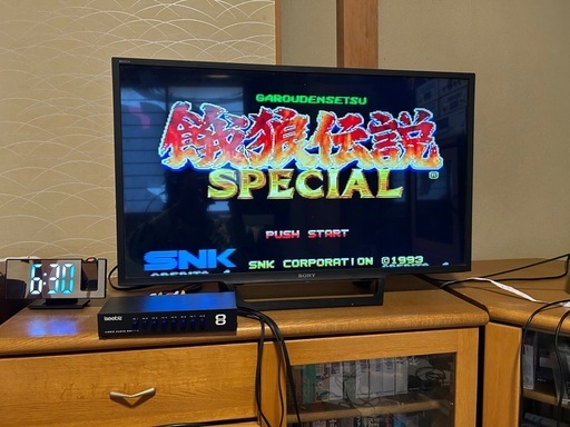【激レア】動作確認済み 本日限り85000円　NEOGEO ROM本体＋コントローラー×2＋ソフト2つ