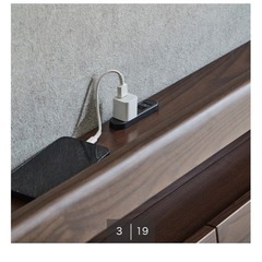 ベッドフレームの画像