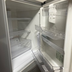 3段冷蔵庫の画像