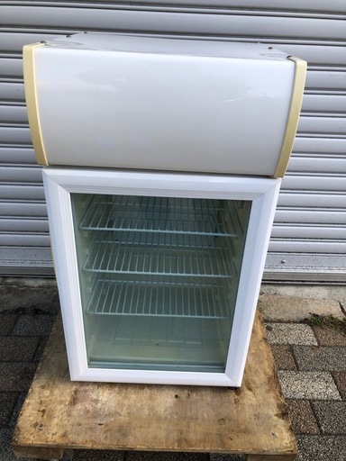 冷蔵ショーケース　ディスプレイクーラー