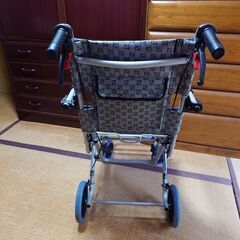 簡易車椅子の画像