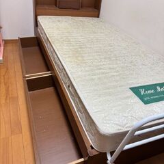 シングルベッドの画像