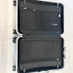 キャリーケースの画像