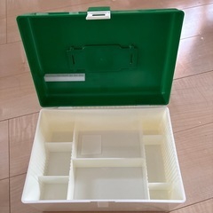 救急箱の画像