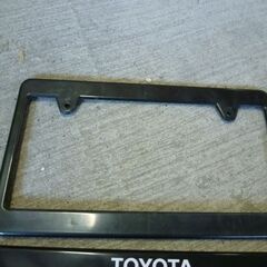 ナンバーフレーム黒　プラドやその他の車にの画像
