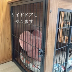 犬用屋根付きハウスの画像