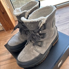 SOREL スノーブーツ　25.5
の画像