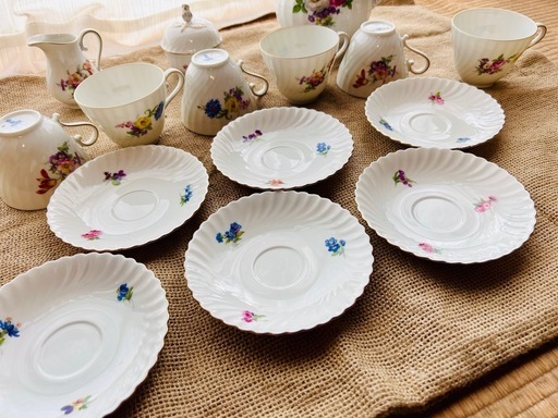 【新品未使用・高島屋購入】 KAISER カイザー 花柄 洋食器セット 西ドイツ製 22個セット